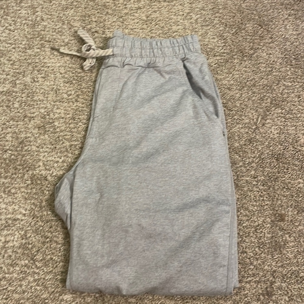 Vuori Saturday pants